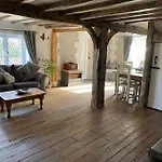 Stunning 15Th Century Cottage