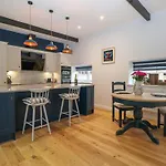 Calvin\'S Cottage
