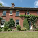 Warre Cottage