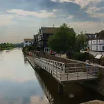 Swan Hotel
