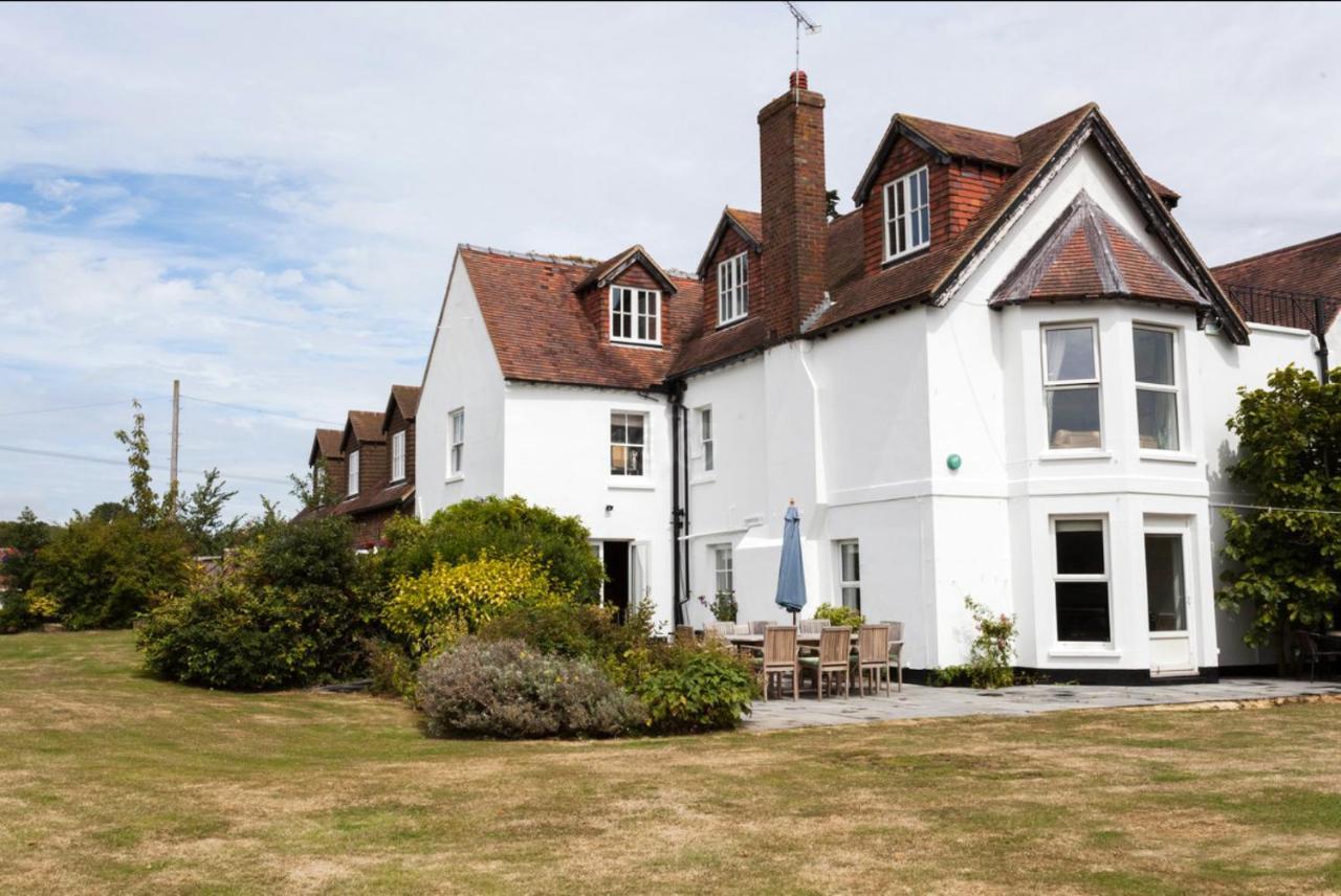 Hanger Down House Arundel