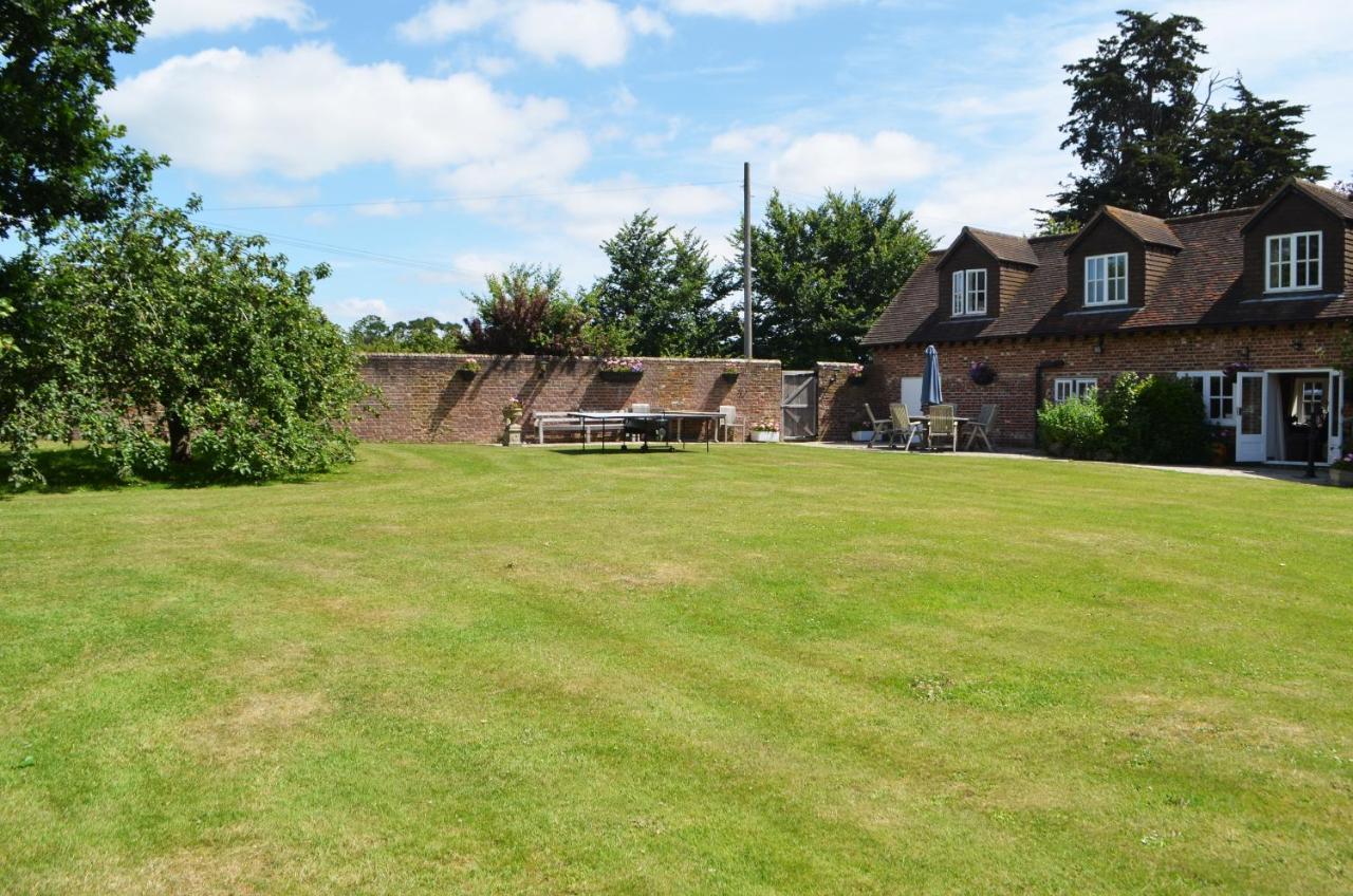 Hanger Down House Arundel
