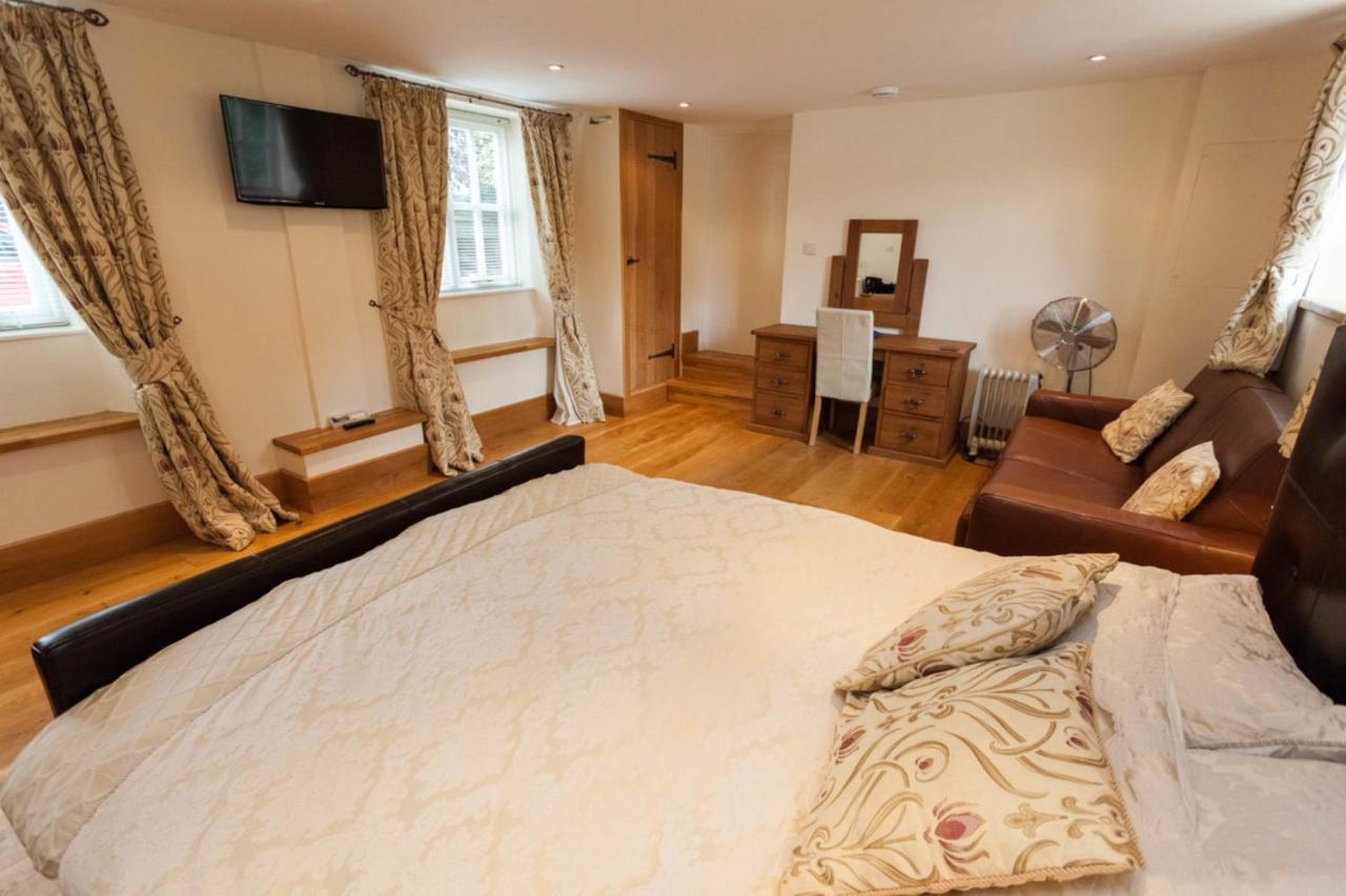 Hanger Down House 3* Arundel