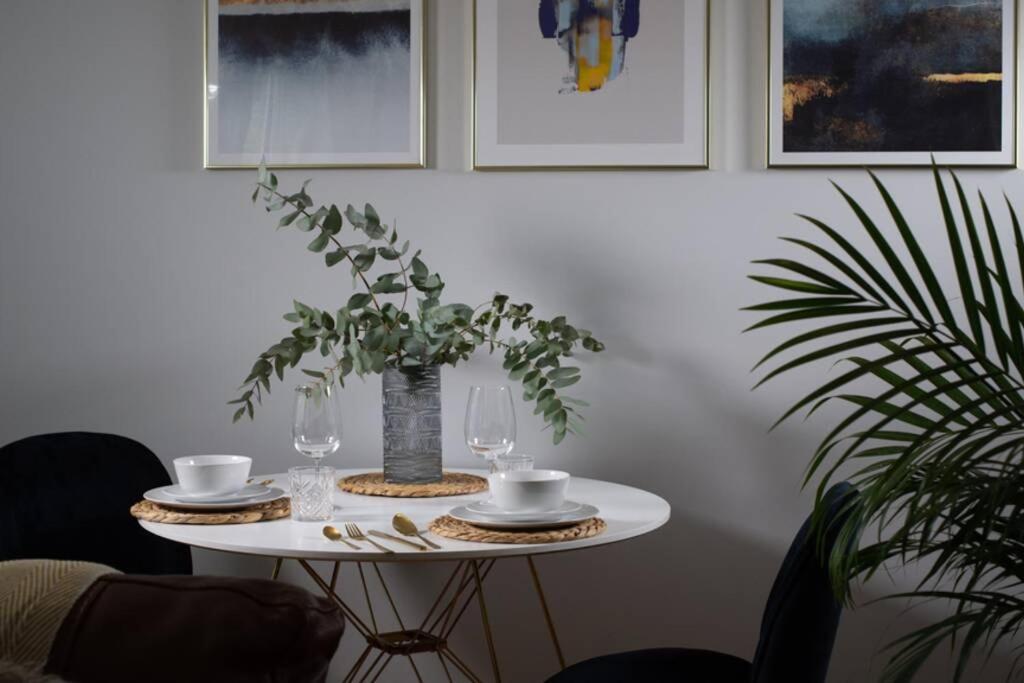 Apartment Roseland 1