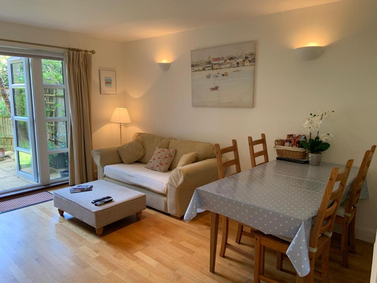 Holiday home Yew Tree House *