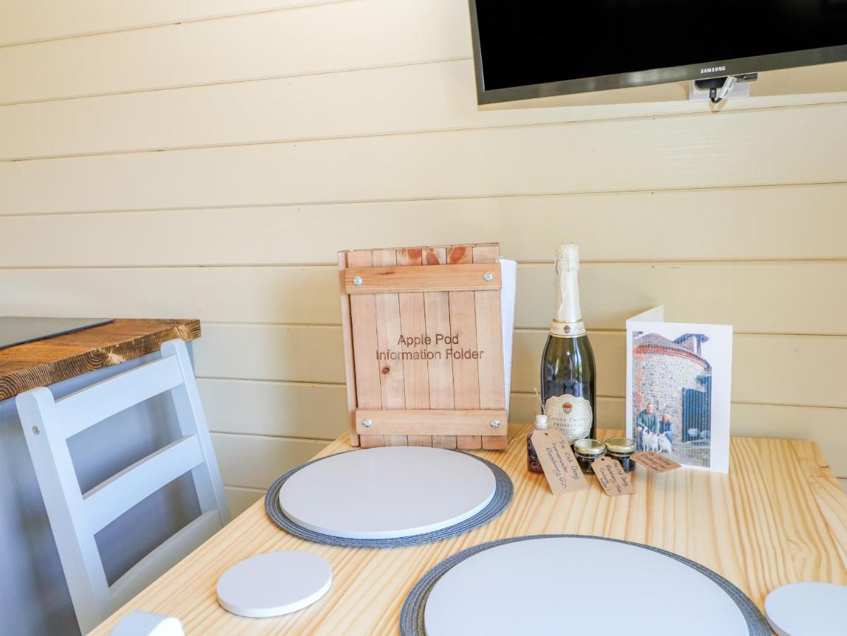 Holiday home Apple Pod Arundel