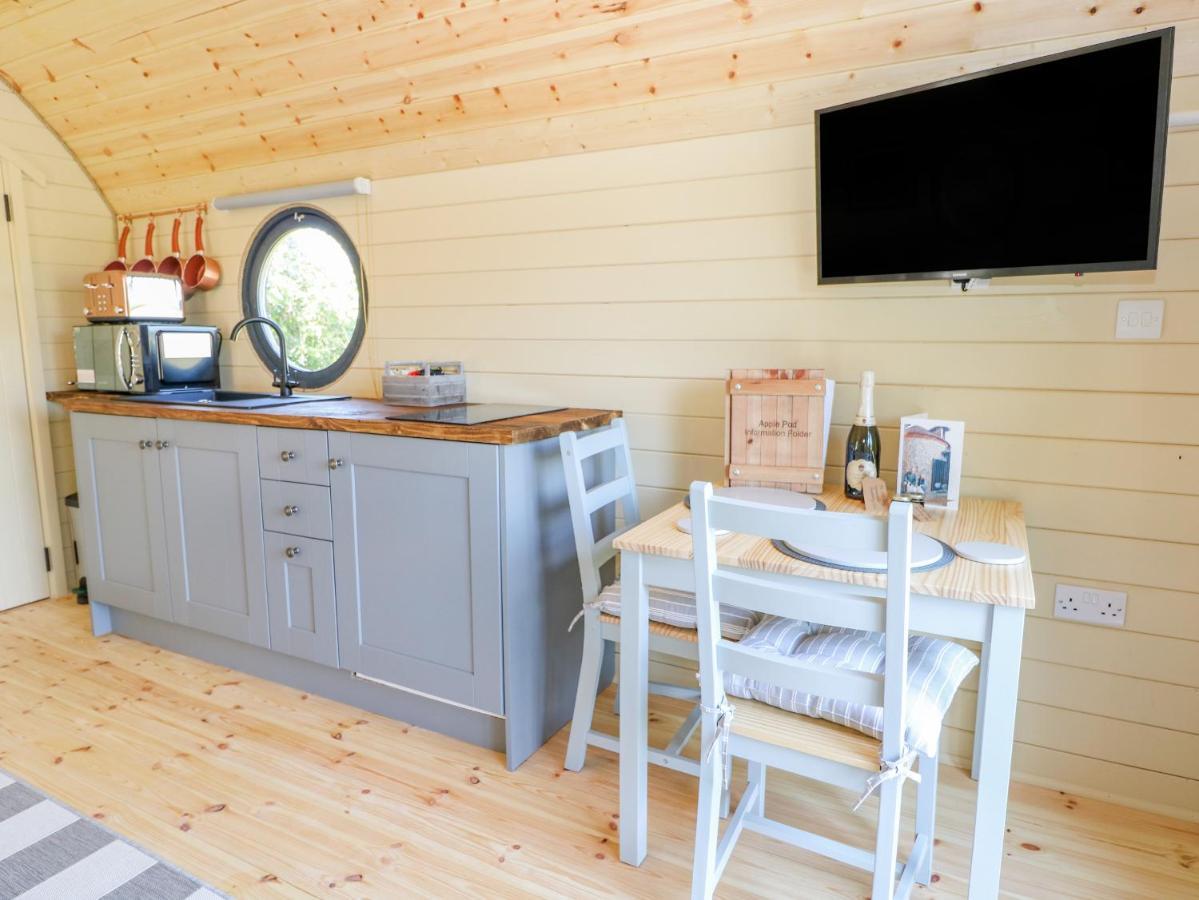 Apple Pod Holiday home Arundel