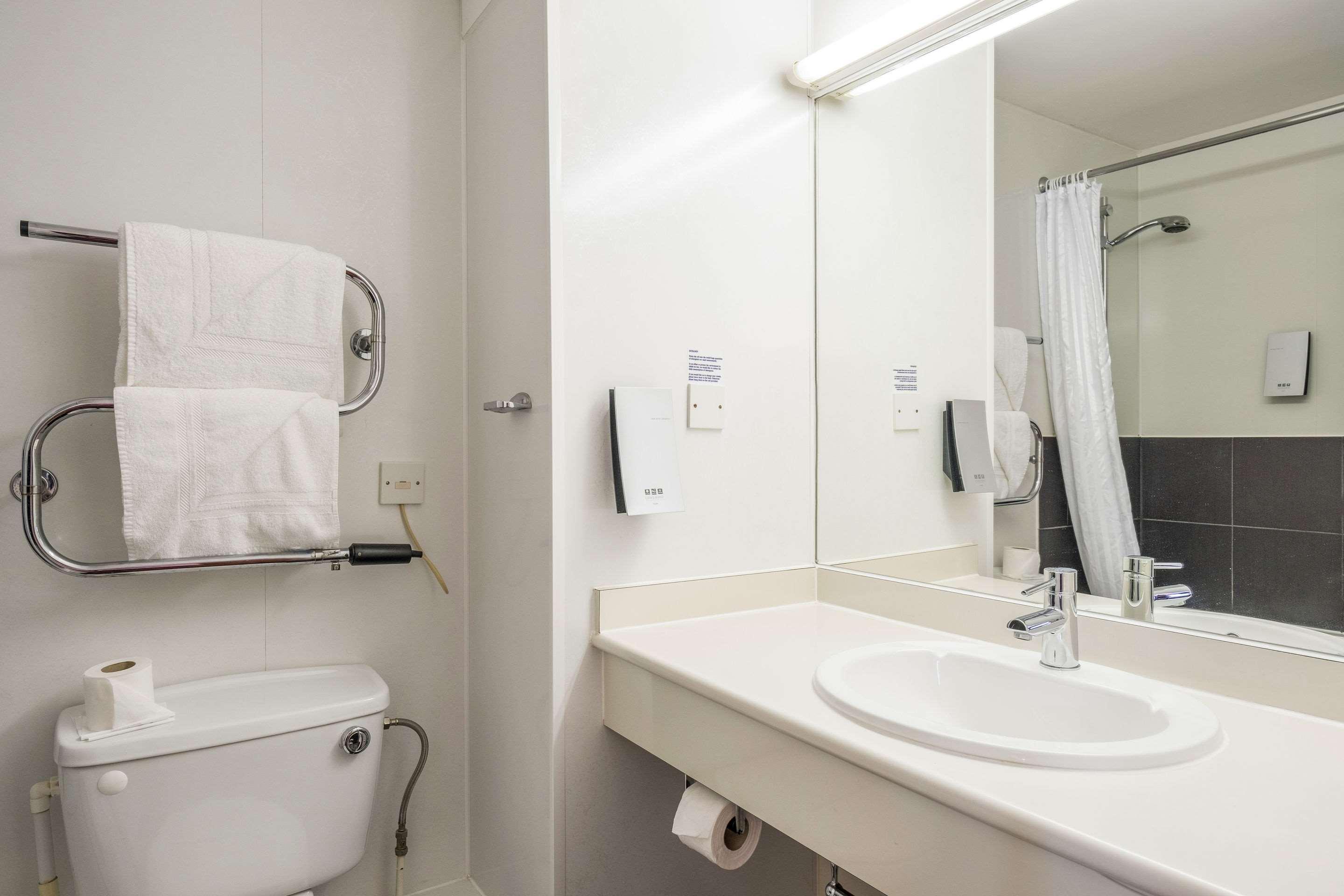 Comfort Inn 3*