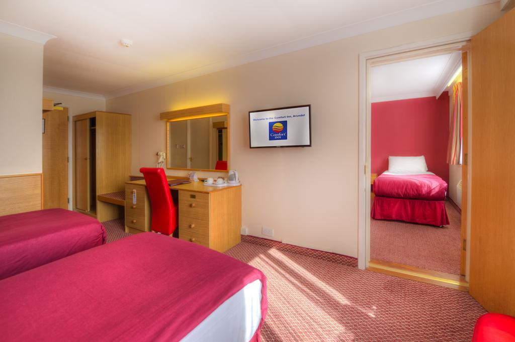 Comfort Inn 3*