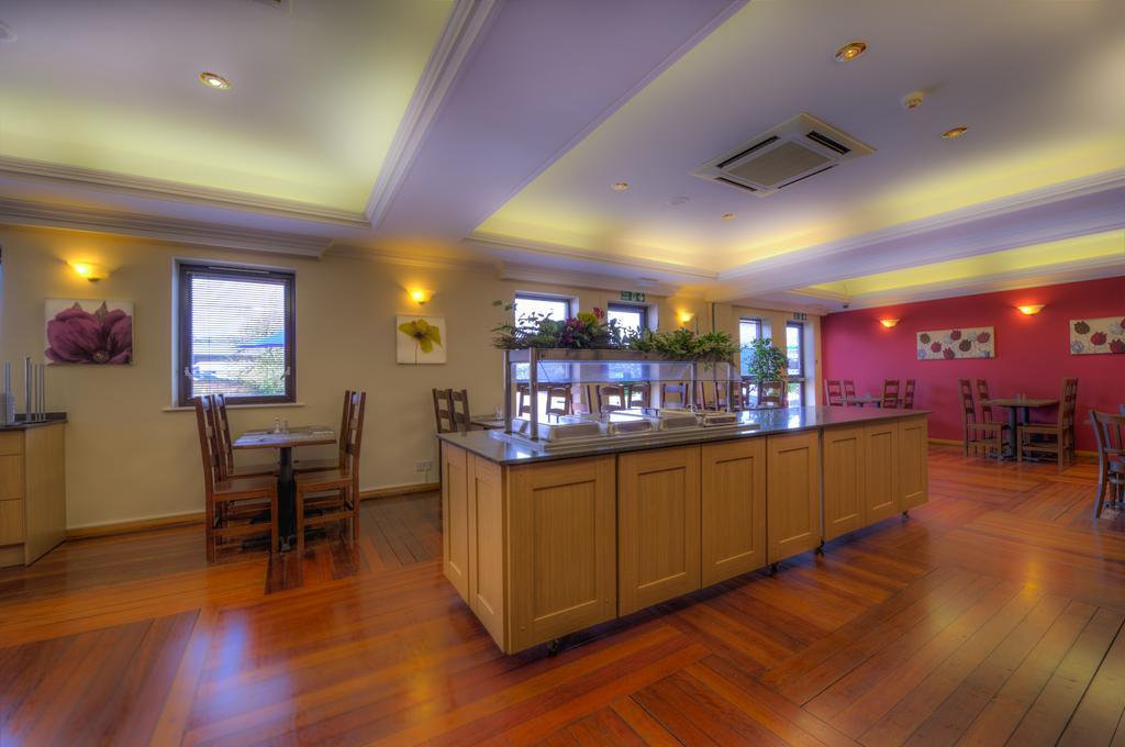 Comfort Inn 3*