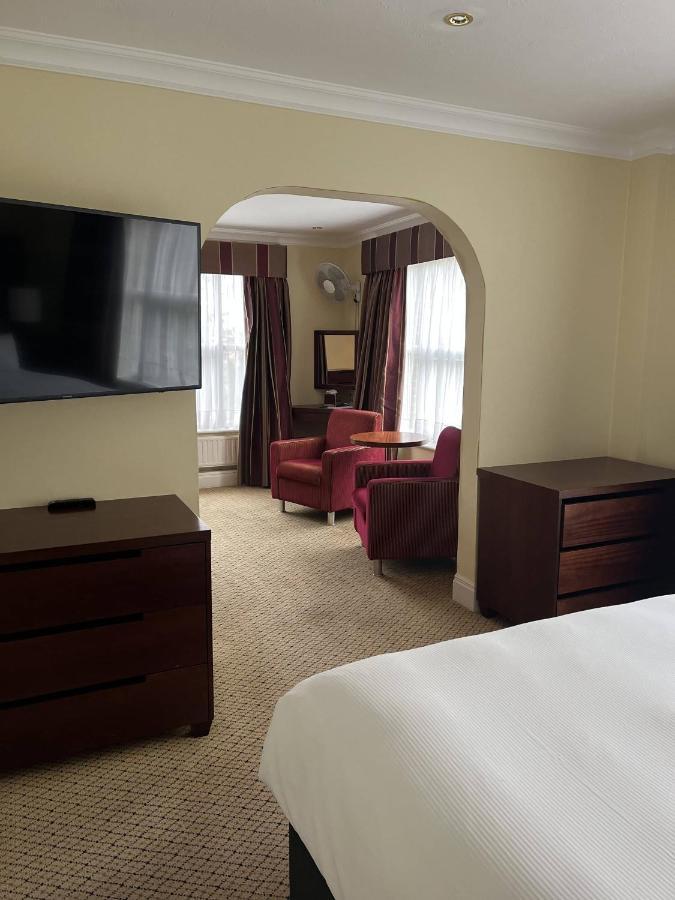 Avisford Park 4*