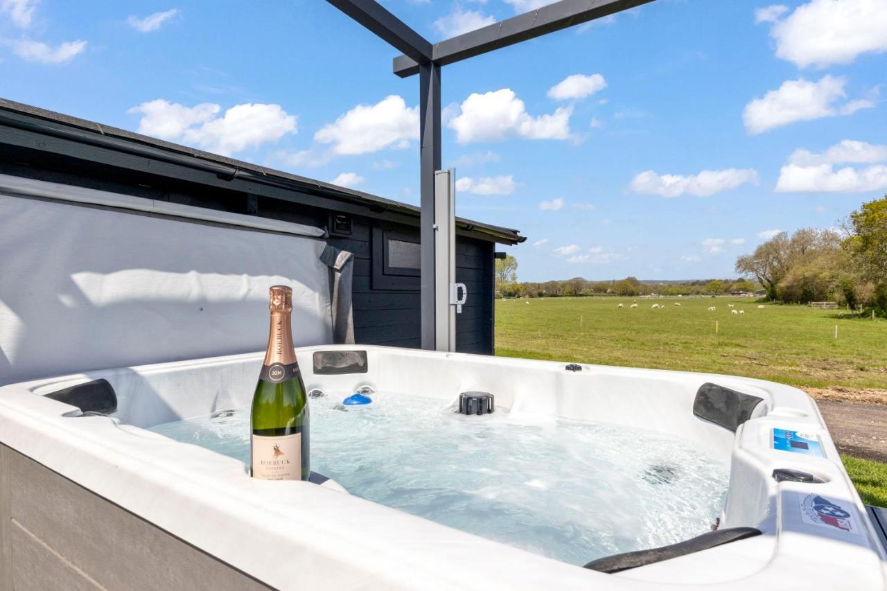 Choller - Sunbeam With Private Hot Tub Arundel