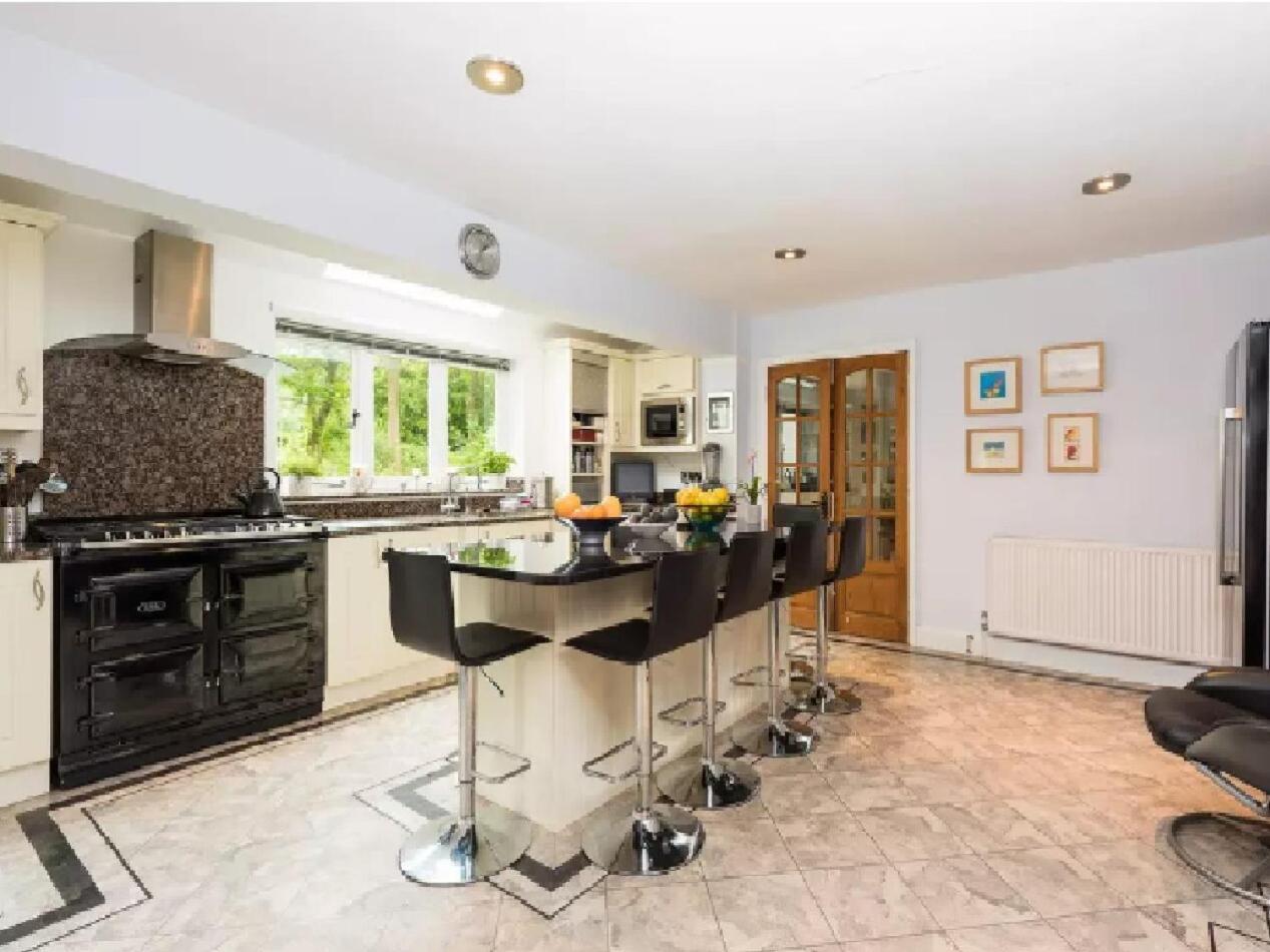 Chichester - Large House Near Goodwood Events With Beautiful Gardens, Dog's Welcome!