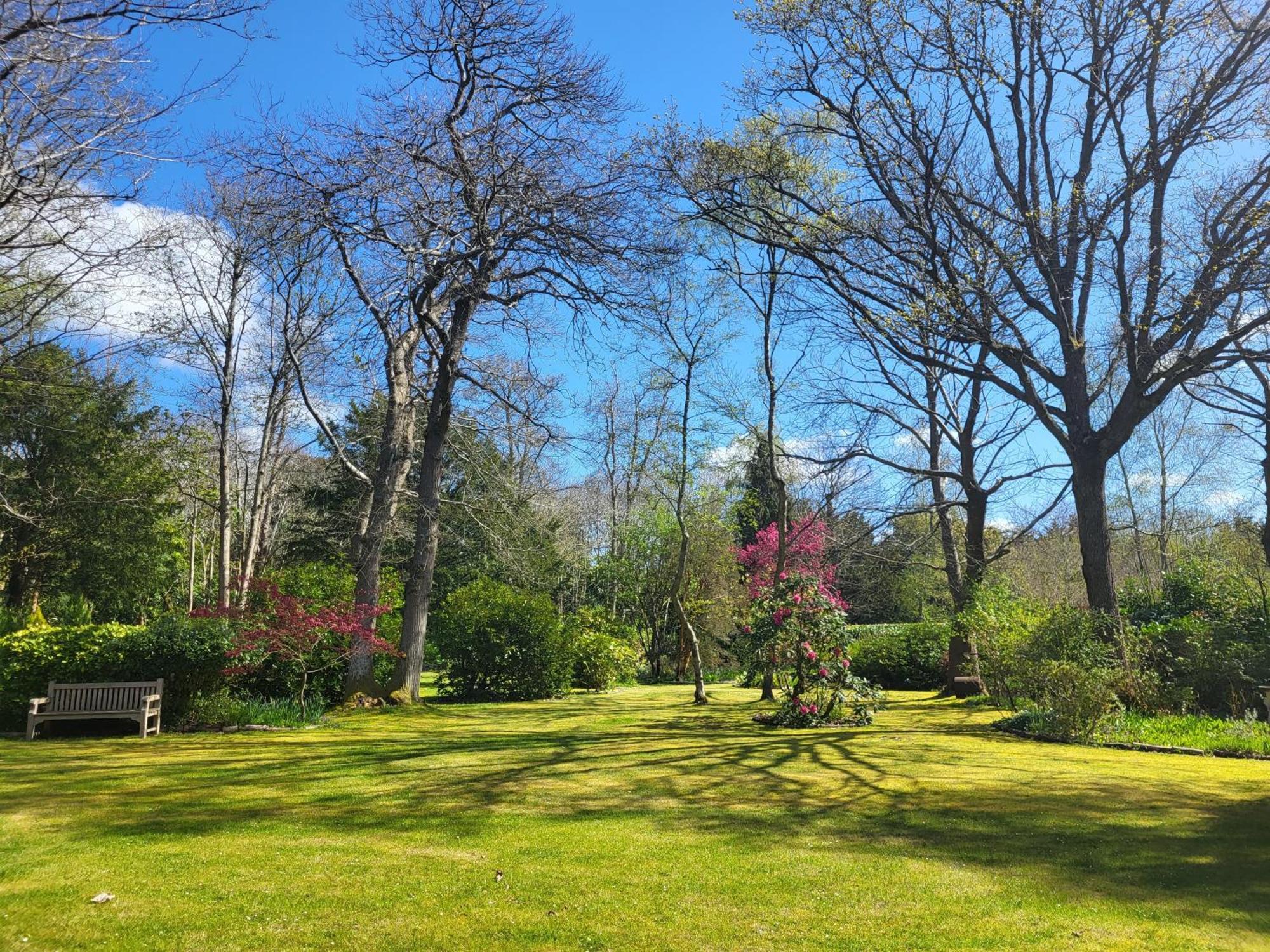 Casa de férias Chichester - Large House Near Goodwood Events With Beautiful Gardens, Dog's Welcome!