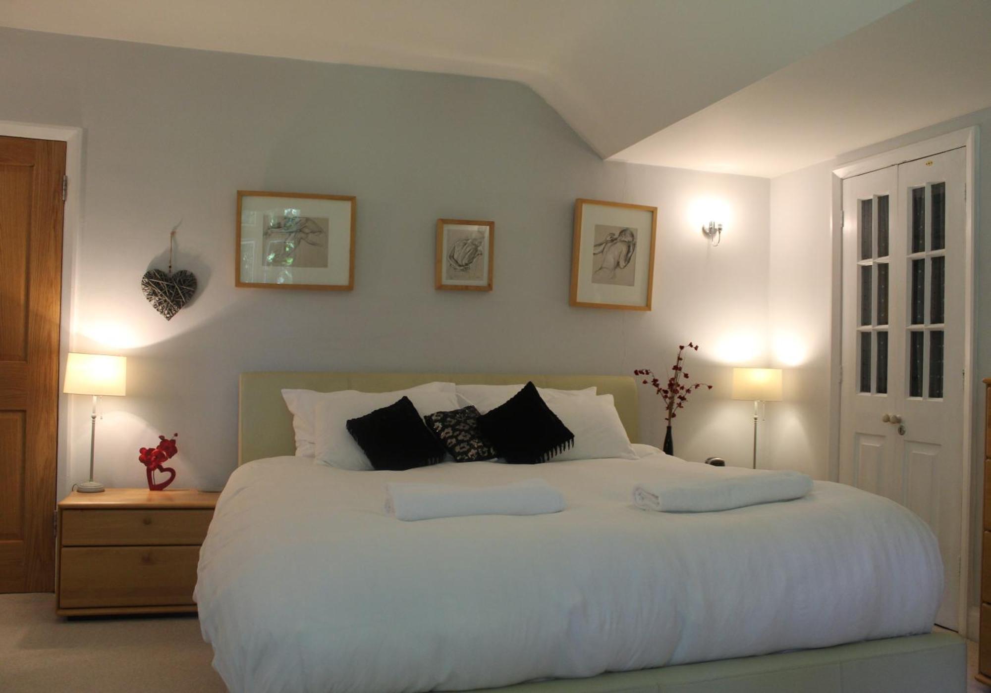 Casa de férias Chichester - Large House Near Goodwood Events With Beautiful Gardens, Dog's Welcome! *