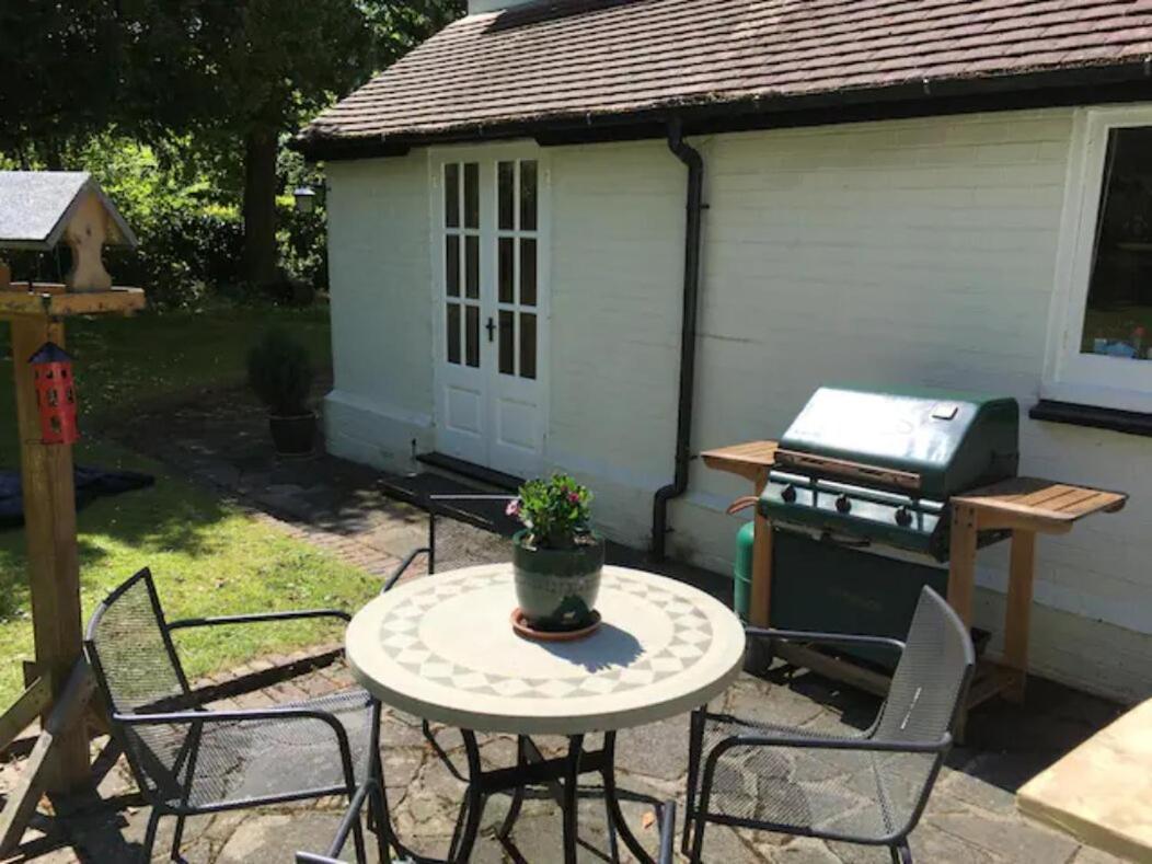 Chichester - Large House Near Goodwood Events With Beautiful Gardens, Dog's Welcome! Arundel