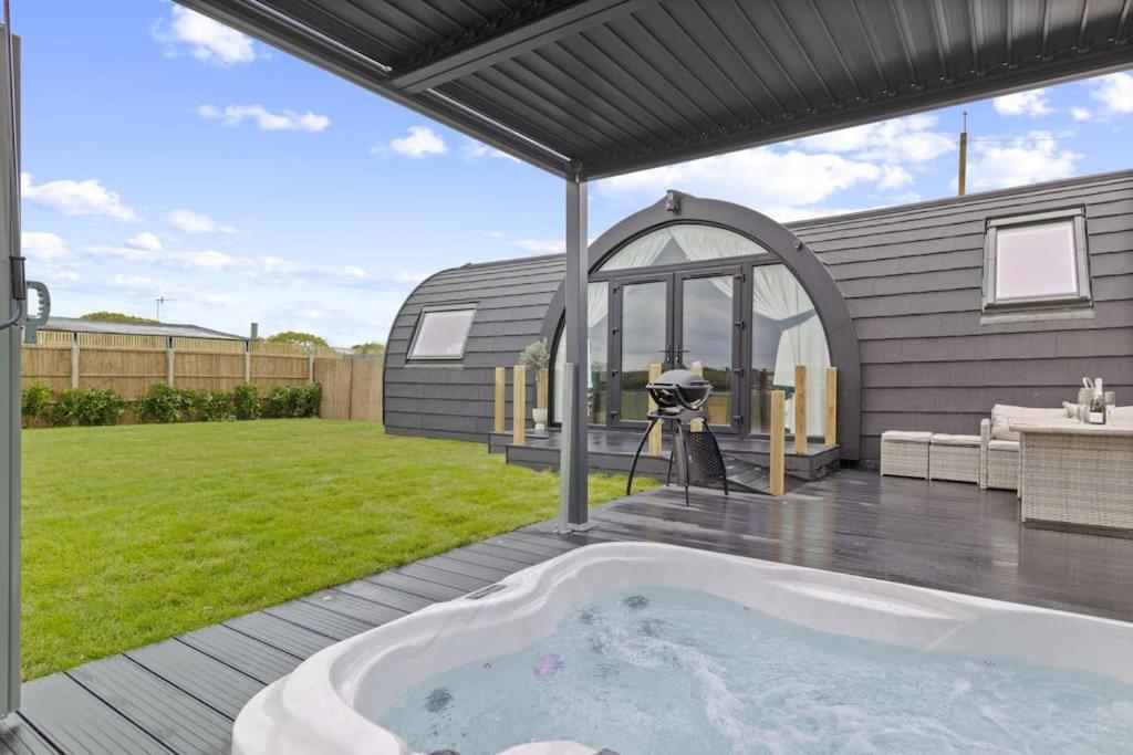 Choller - The Barn House With Hot Tub