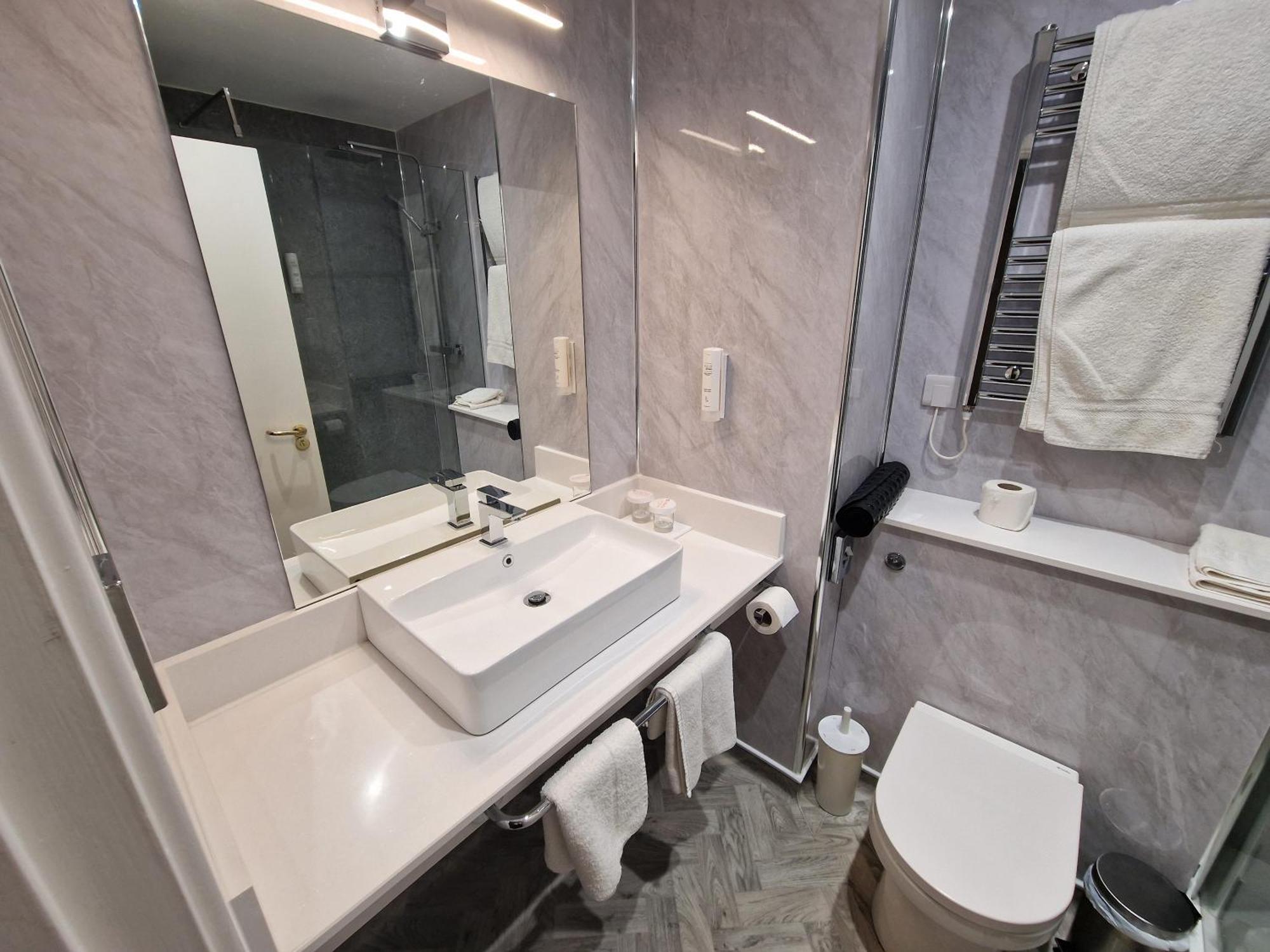 Comfort 3*