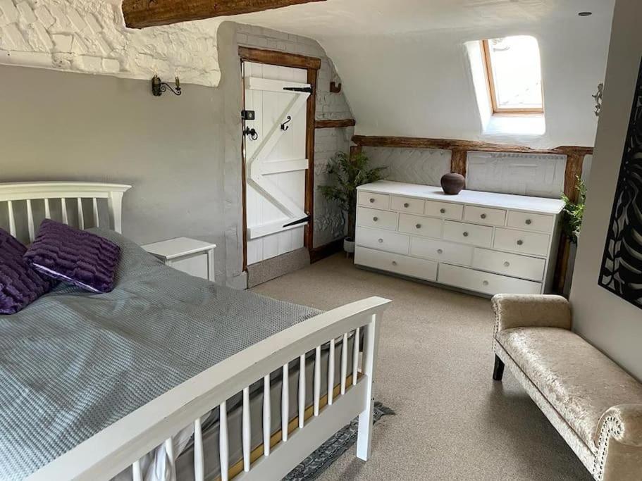 Stunning 15th Century Holiday home *