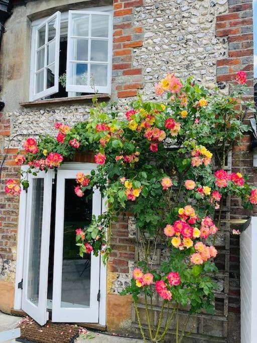 Holiday home Beautiful 18th Century In