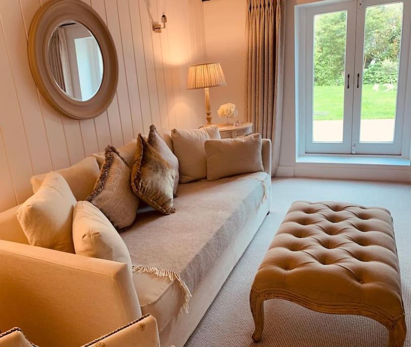 Beautiful 18th Century In * Arundel
