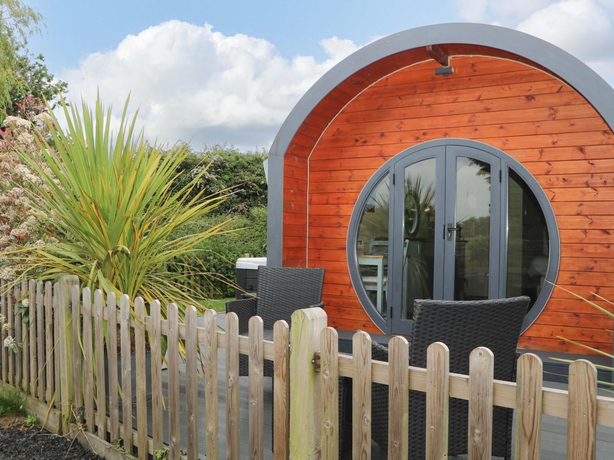 Willow Pod Holiday home *