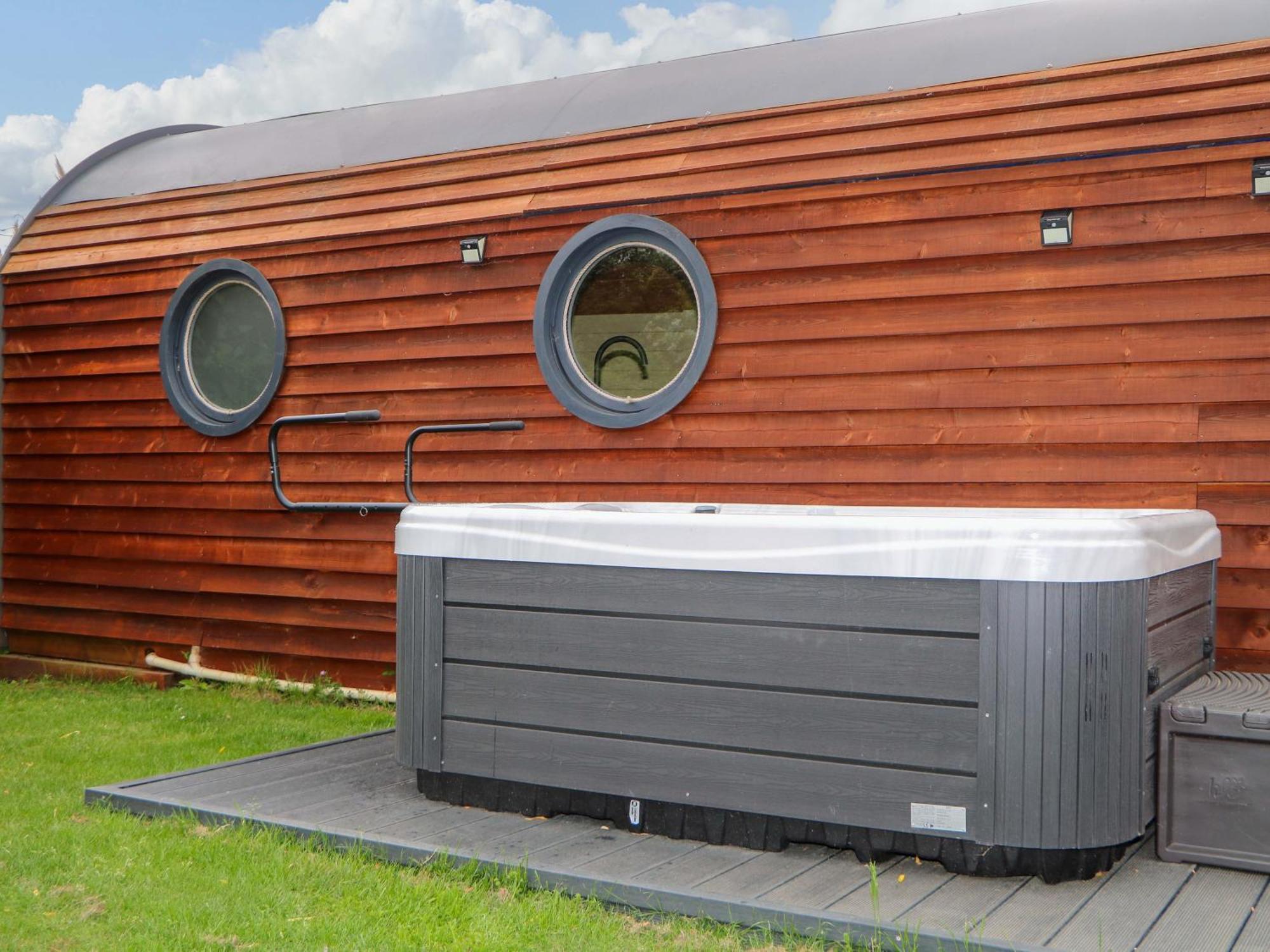 Holiday home Willow Pod *
