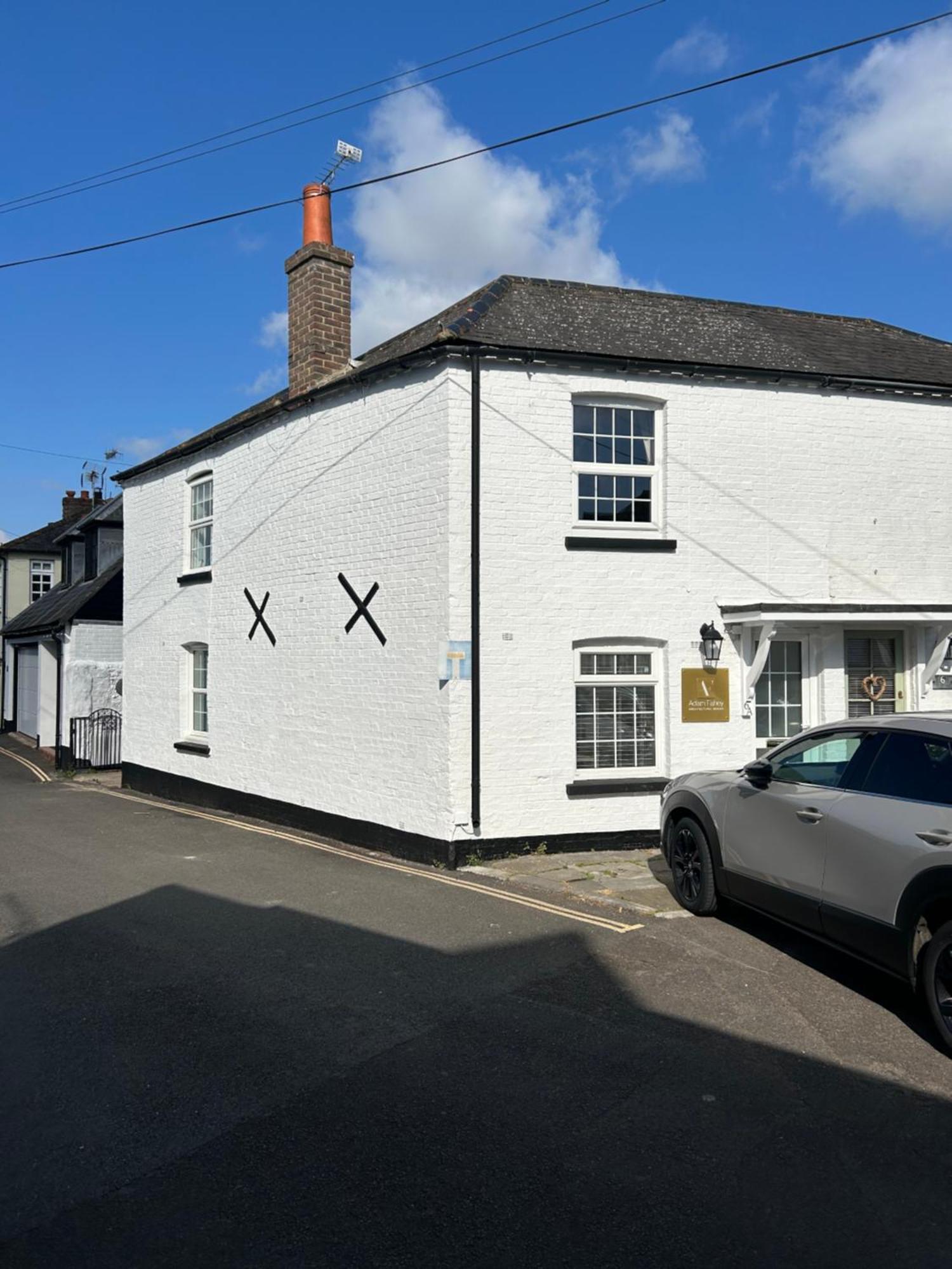 Flat In * Arundel