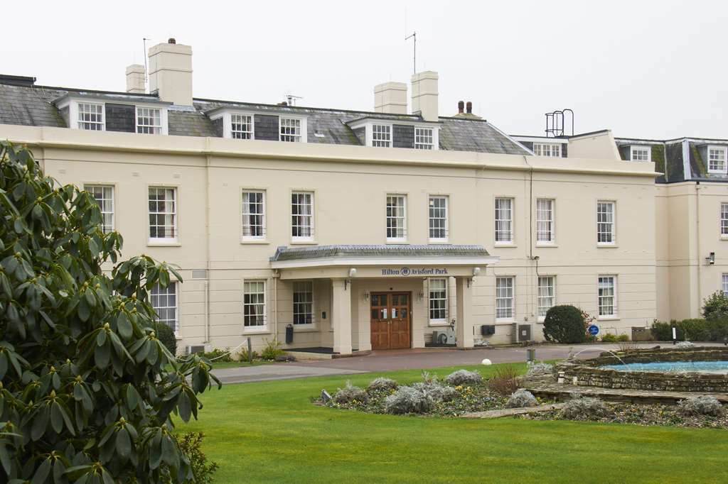 Avisford Park Hotel 4*