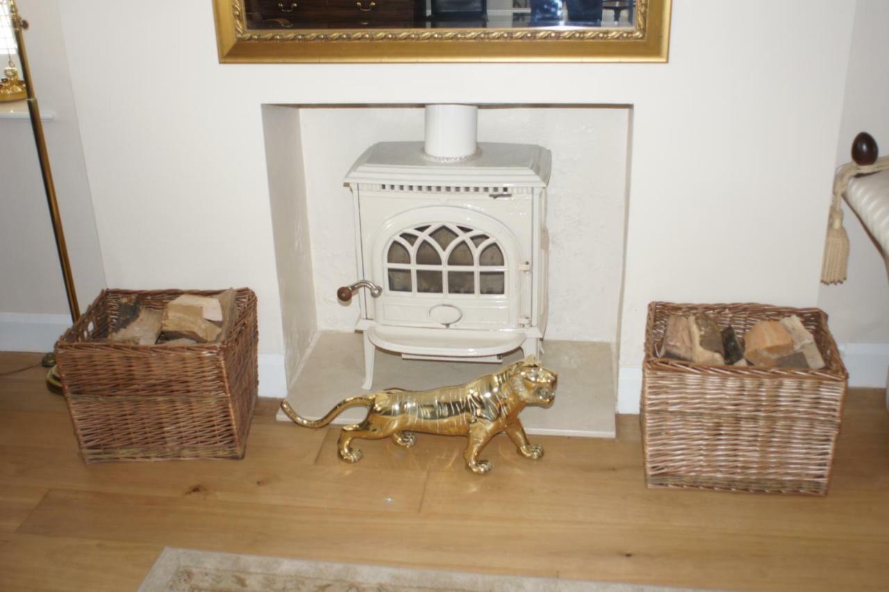 Rats' Castle Occasions Bed & Breakfast Arundel