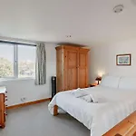 3 Bed In Arundel 90894
