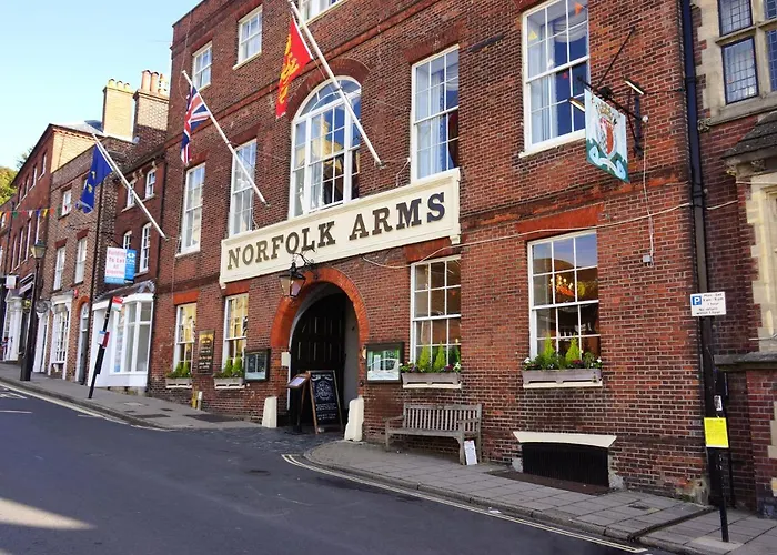 Norfolk Arms Hotel