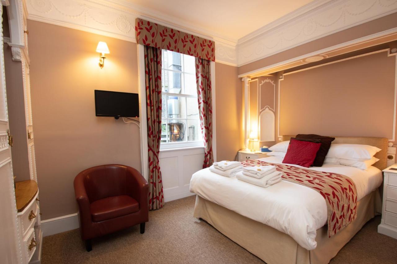 Hotel The Town House 3*