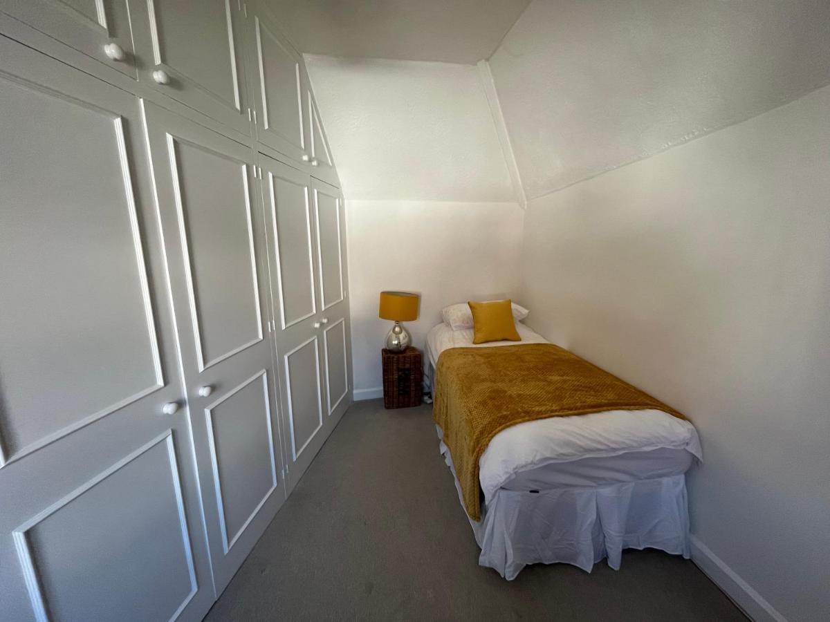 Holiday home Maltravers *