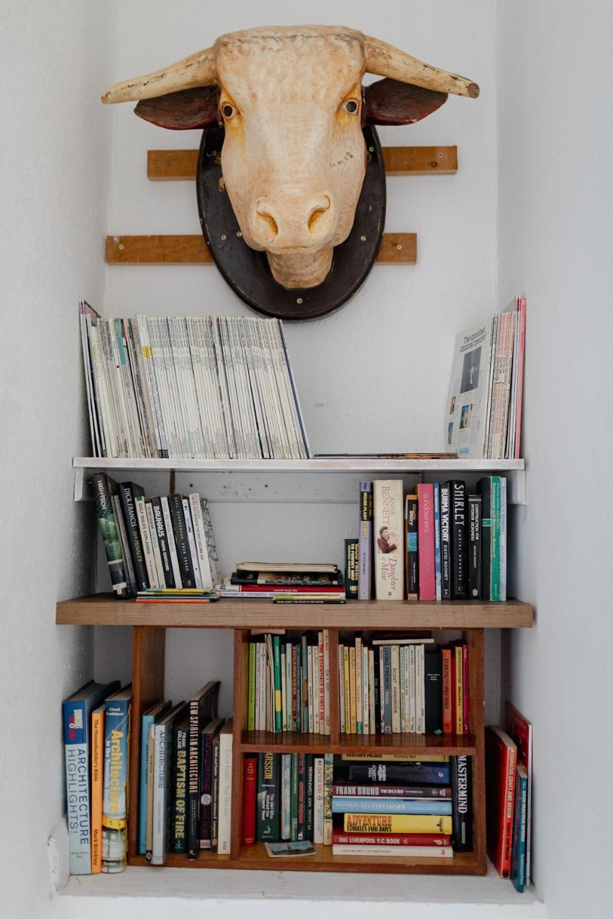 Apartment Flat In *