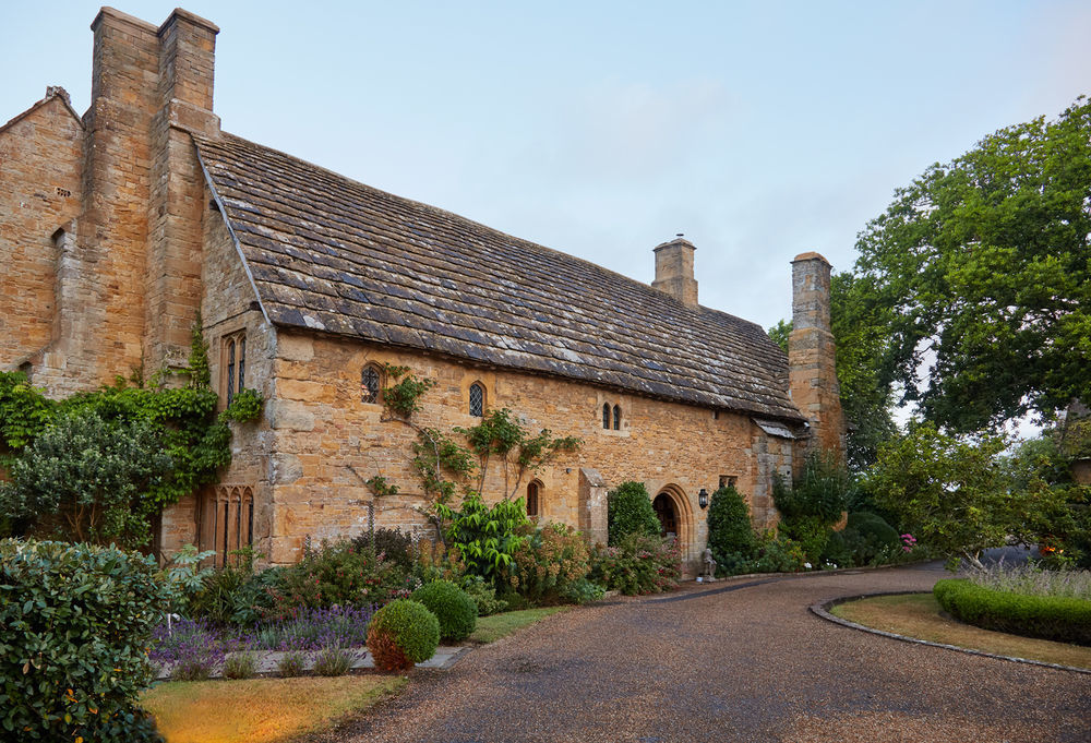 Bailiffscourt & Hotel Arundel